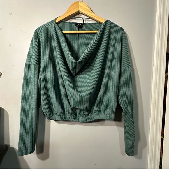 Urban Outfitters OUT FROM UNDER Green Ribbed Cropped Top - Picture 2 of 6